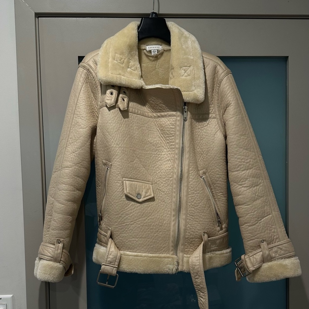 Topshop oversized leather biker jacket w/ fur trim size 6